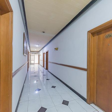Urbanview Hotel Crown Tasikmalaya By Reddoorz Eksteriør bilde