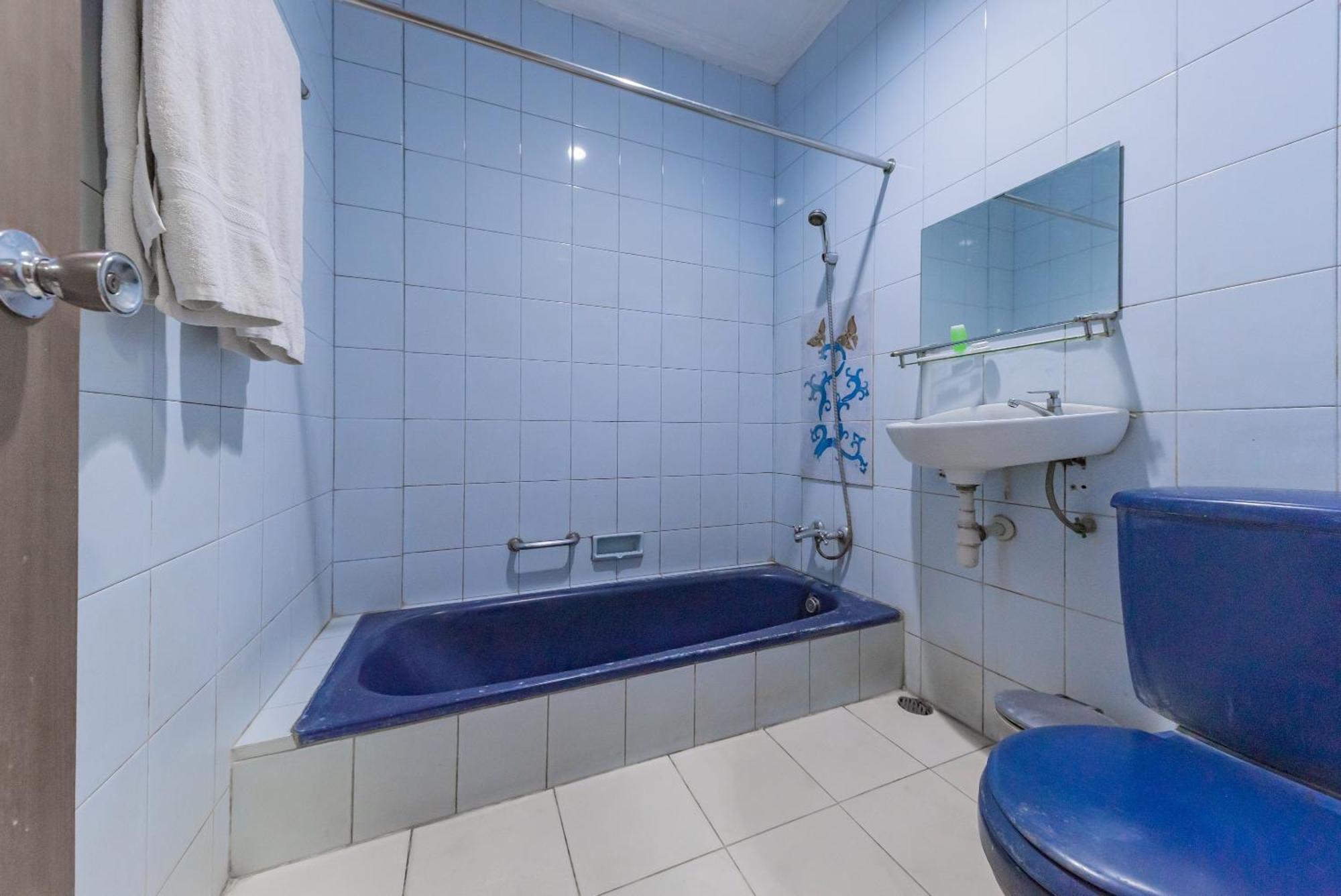 Urbanview Hotel Crown Tasikmalaya By Reddoorz Eksteriør bilde